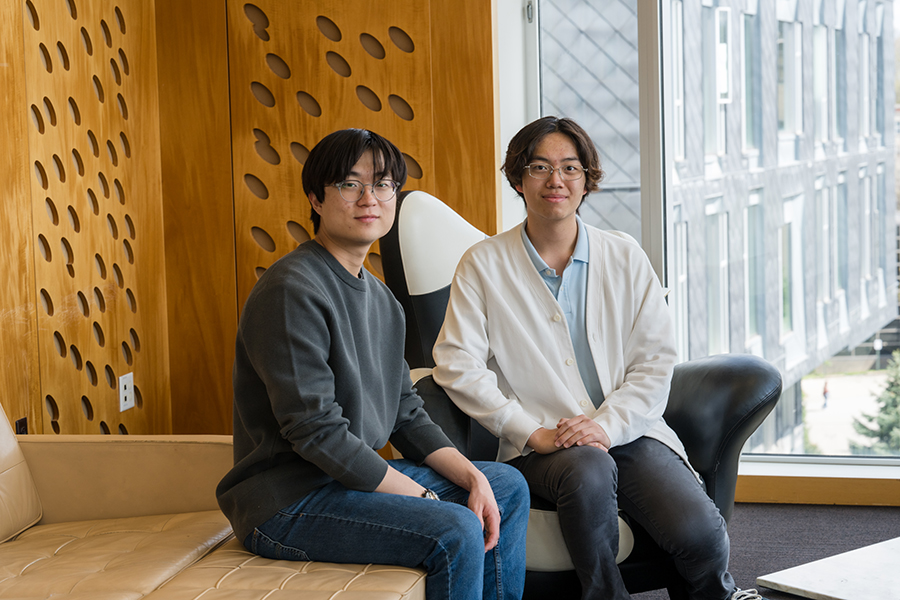 Portrait of Sheng Shu and Hyojae Park.